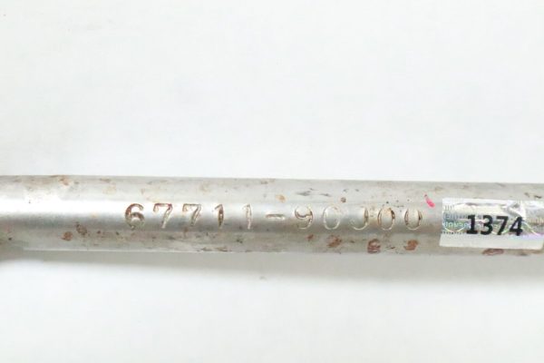 67701-90J00 C# 67711-90J00 Suzuki Johnson Drag Link 2001-13 90 100 115 140 HP  USED - Image 3