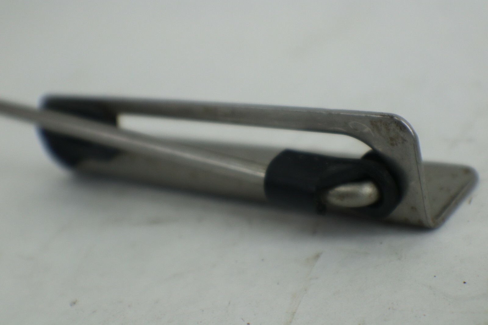 1995-1998 ZXI Kawasaki FRESHWATER PWC Jetski OEM Hood Hatch Bracket Rod Ass'y - Image 9