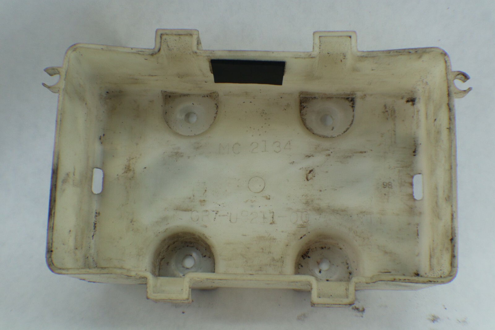 Yamaha Waverunner Battery Tray Box Gp7-u8211-00-00 XL XLT FX GP Models