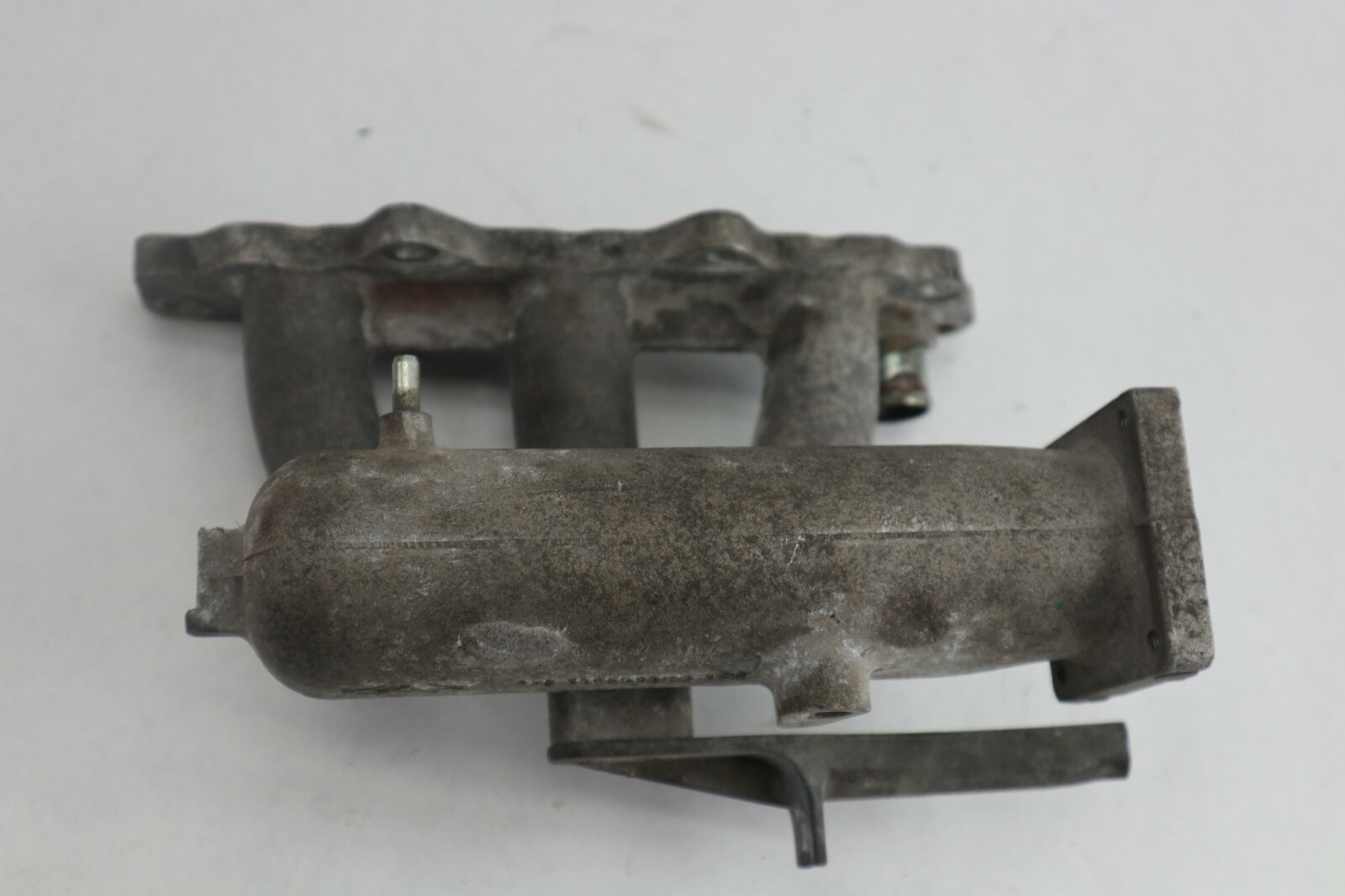 2014 2013 John Deere Gator 825I 13 Intake Manifold - Image 12