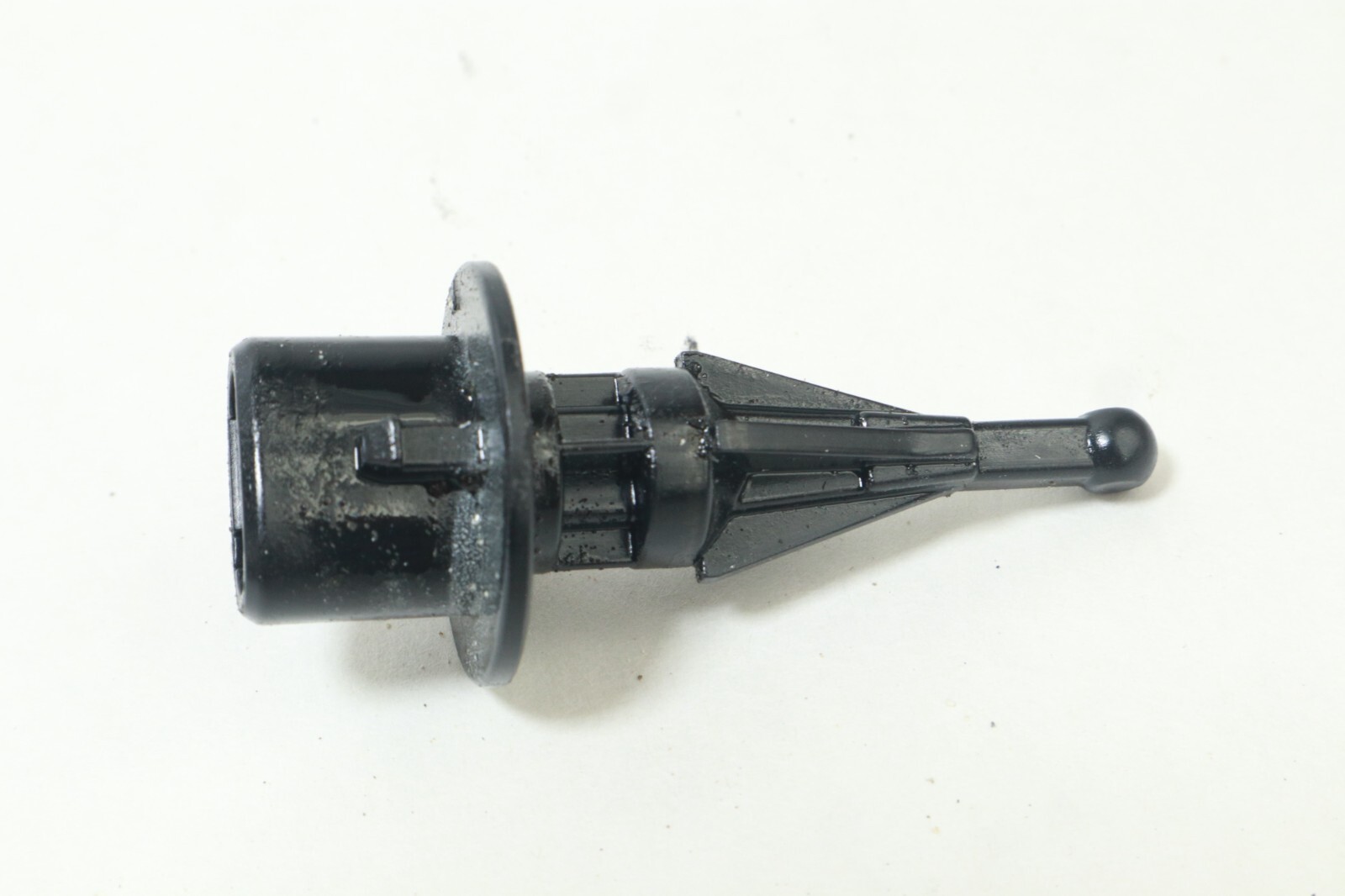 SUZUKI OEM AIR INTAKE TEMPERATURE TEMP SENSOR 13650-52G00 - Image 3
