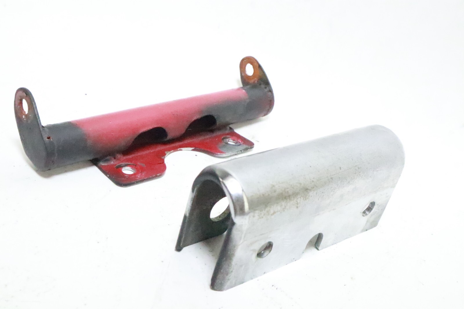 2006 Hyosung GV650 GV 650 Aquila Front Turn Signal Mount Bracket - Image 5