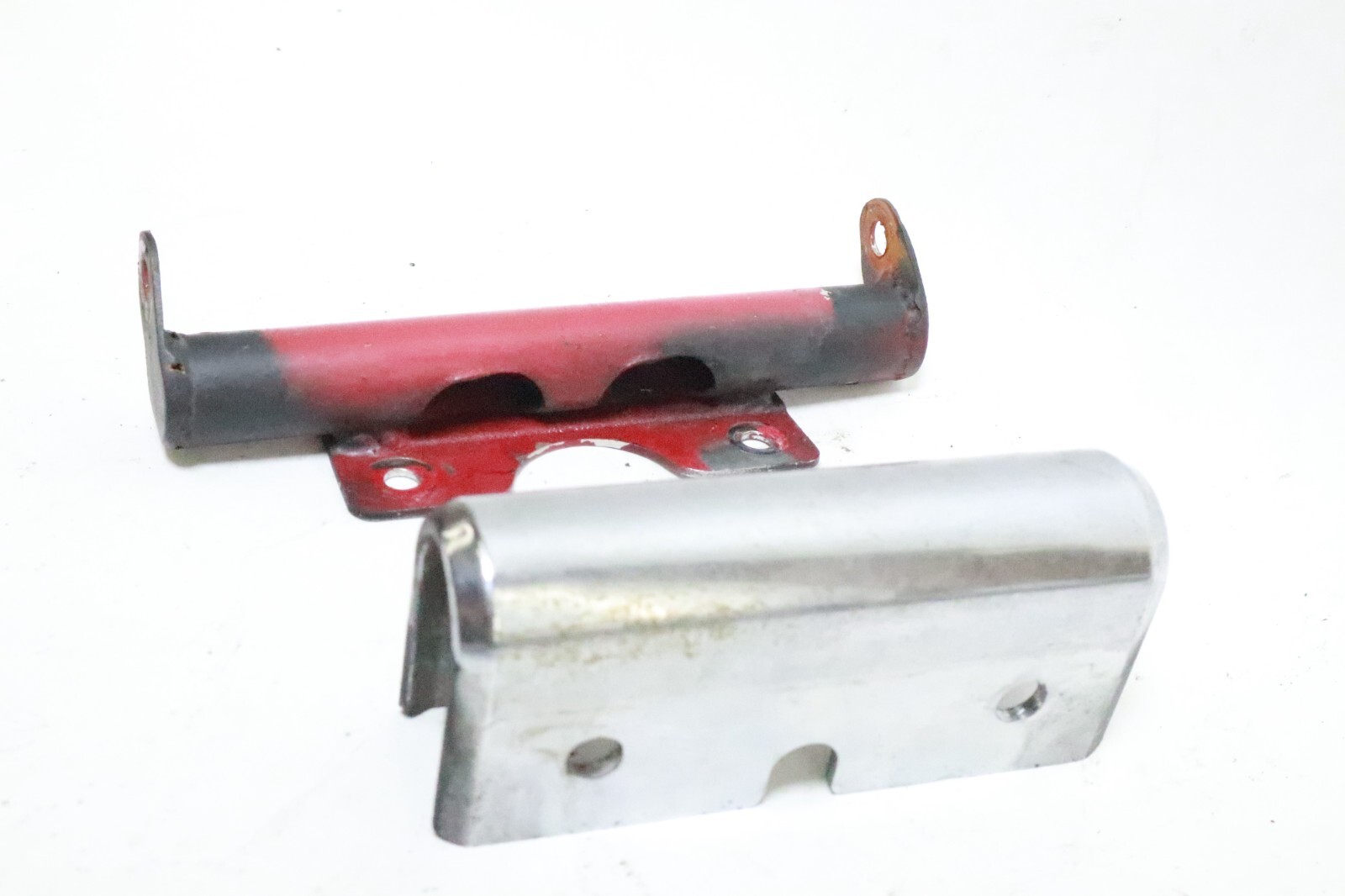 2006 Hyosung GV650 GV 650 Aquila Front Turn Signal Mount Bracket - Image 6