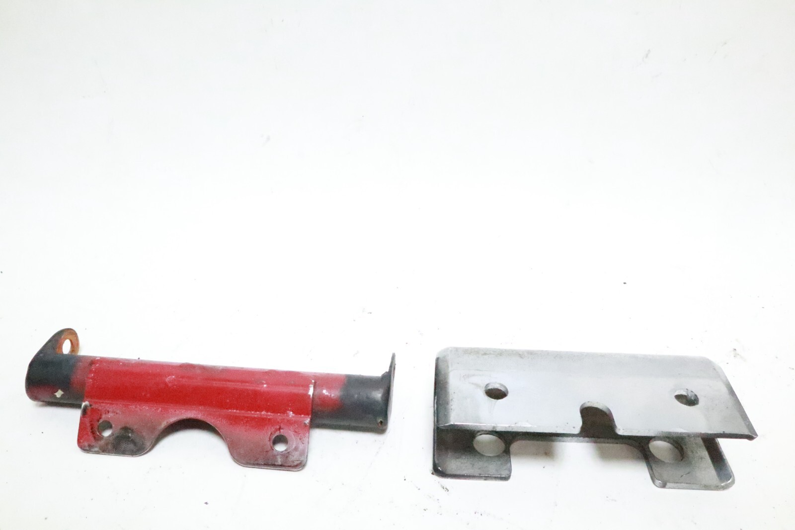 2006 Hyosung GV650 GV 650 Aquila Front Turn Signal Mount Bracket - Image 7