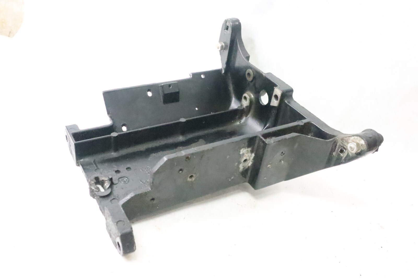 Mercury Outboard 40-50hp Front Support Bracket Assy 1980-1986 99150A5 - Image 10