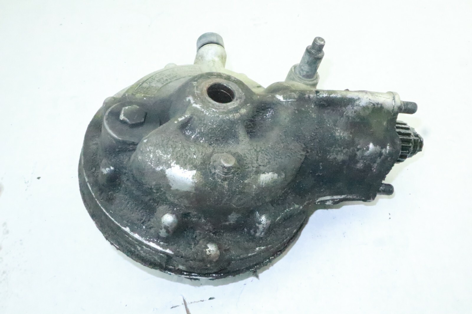 1983 HONDA GL1100 I GL 1100 GOLD WING Final Drive / Rear Differential - Image 11