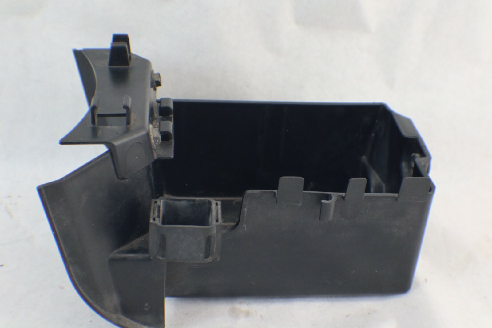 2002 KAWASAKI VN1500 MEAN STREAK BATTERY BOX - Image 5