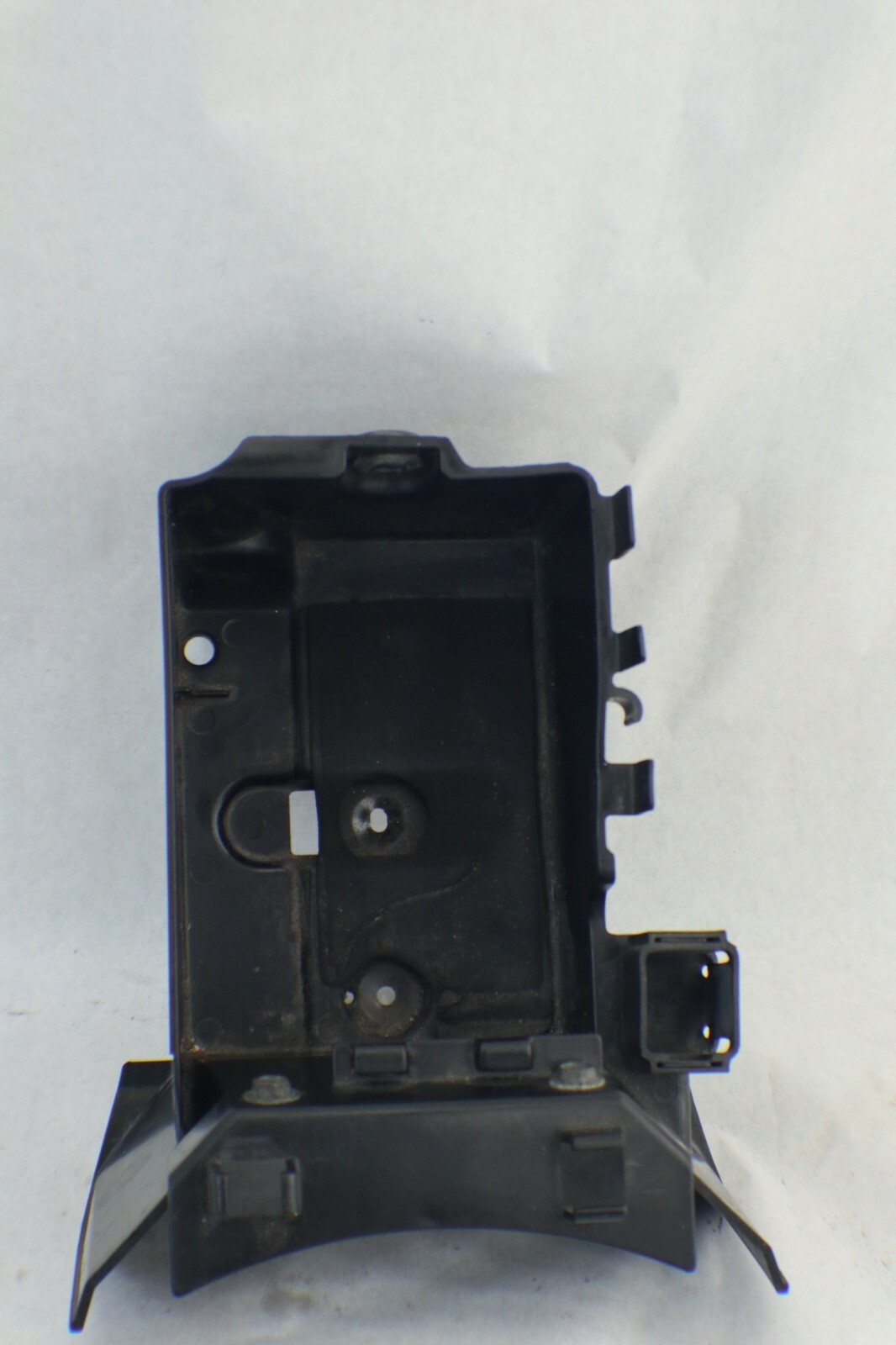 2002 KAWASAKI VN1500 MEAN STREAK BATTERY BOX - Image 7