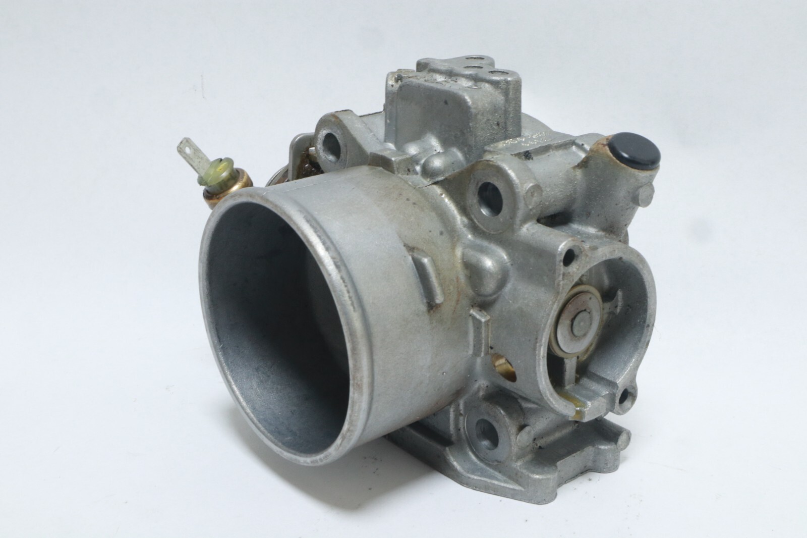 THROTTLE BODY JOHNSON SUZUKI 90-140 HP 4 STROKE 5033691, 13300-90J00