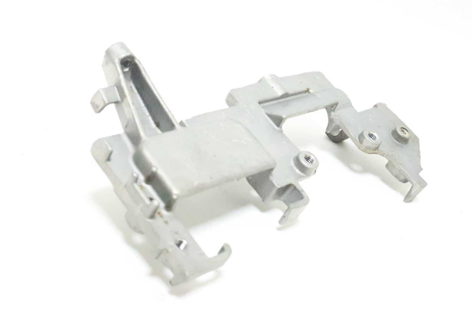 Ignition Coil Bracket 91703M Mariner Yamaha Outboard 1977-1989 5hp 4hp - Image 10