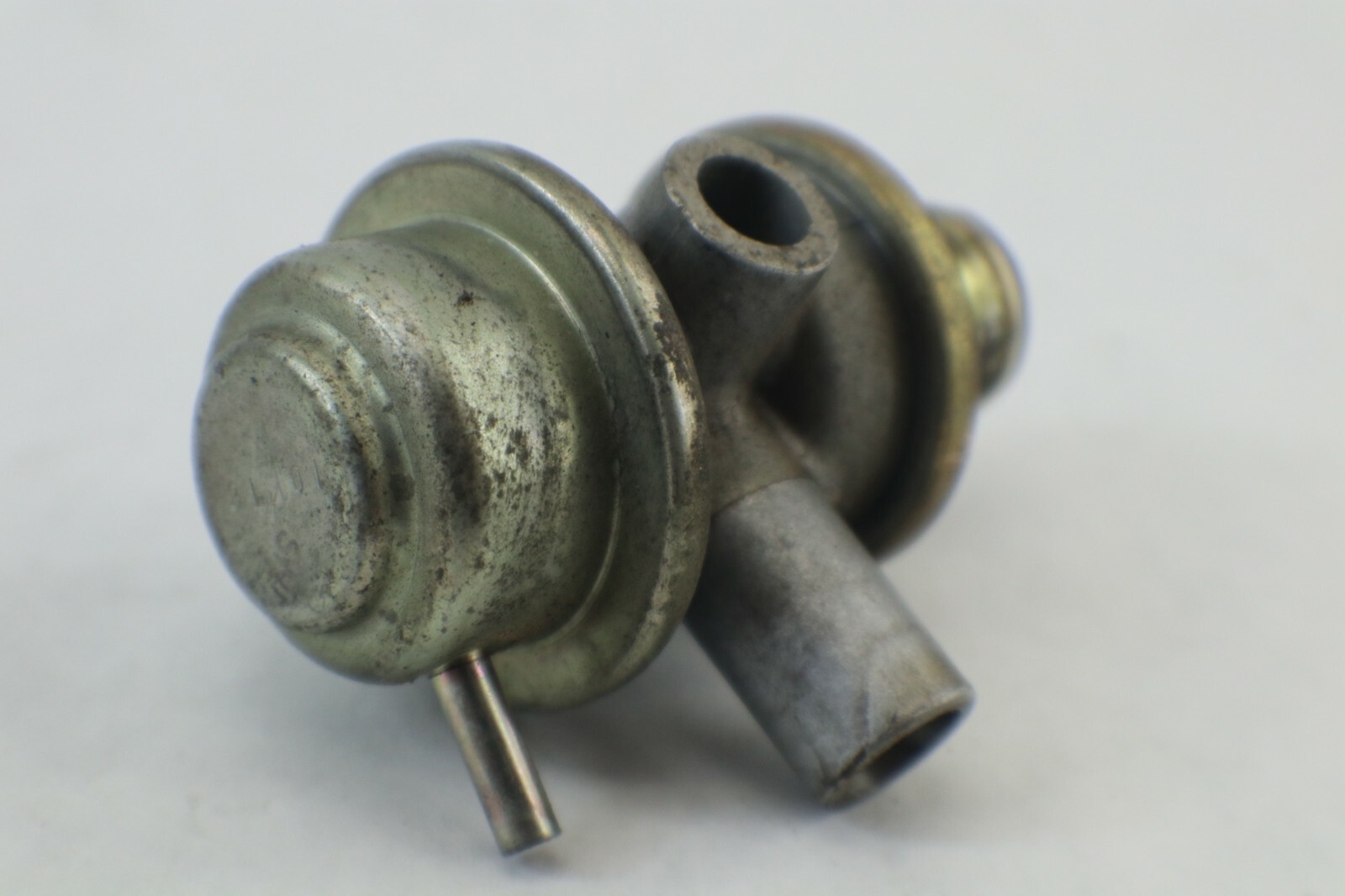 OEM Kawasaki Air Switch Valve 16126-1188 Vulcan 88 Vulcan 1500 1987-1999 - Image 3