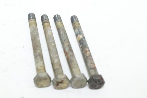 Mercury 60 70 80 hp 3  4 CYL Carburator to Crankcase Screw 52743  USED - Image 2