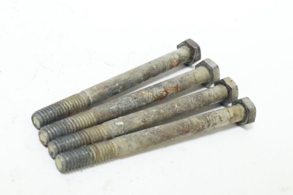 Mercury 60 70 80 hp 3  4 CYL Carburator to Crankcase Screw 52743  USED - Image 9
