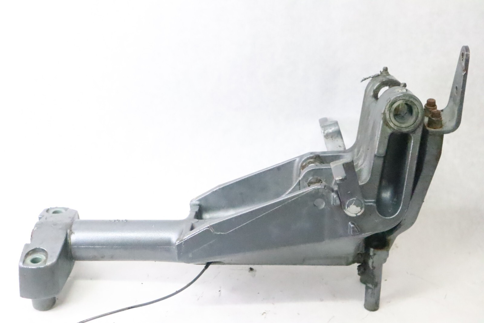 2000-2003 YAMAHA 50 hp SWIVEL & STEERING BRACKET #63D-43311-12-4D - Image 8