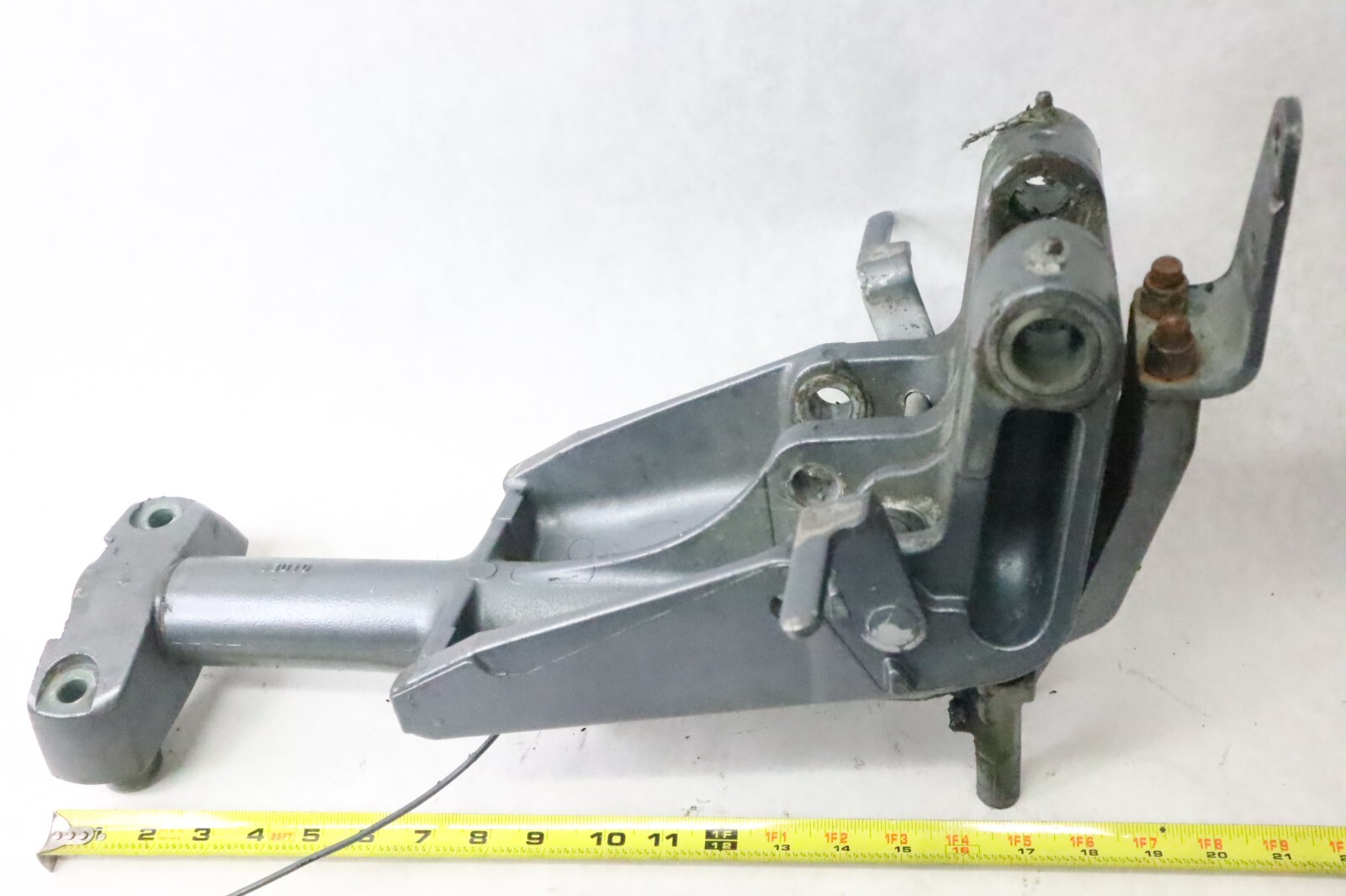 2000-2003 YAMAHA 50 hp SWIVEL & STEERING BRACKET #63D-43311-12-4D - Image 12