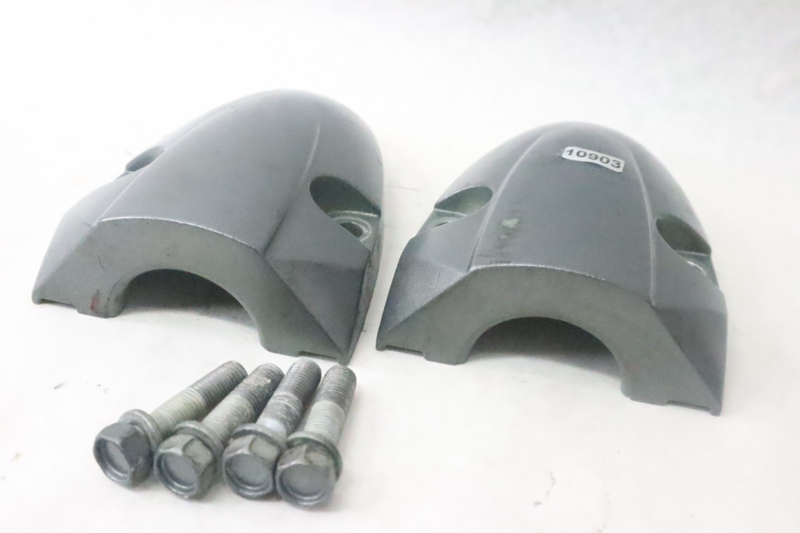 68V-44553-00-8D Yamaha Outboard 115 HP 4 STK Lower Mount Housing Cover Set (2) - Image 4