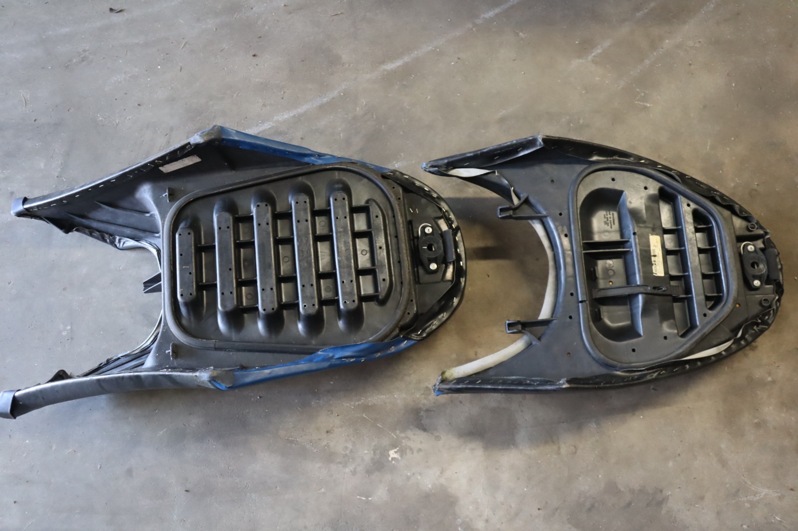 2005 SEADOO GTX LIMITED FRONT AND REAR SEAT ASSY 269001180 269001181 - Image 15