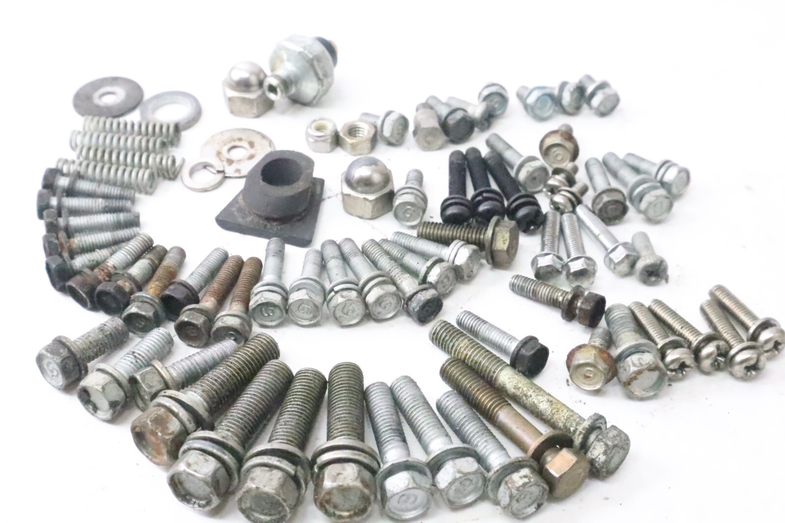 Yamaha F40 F50 T50 40 50 HP Mixed Bolt Nut Washer Lot
