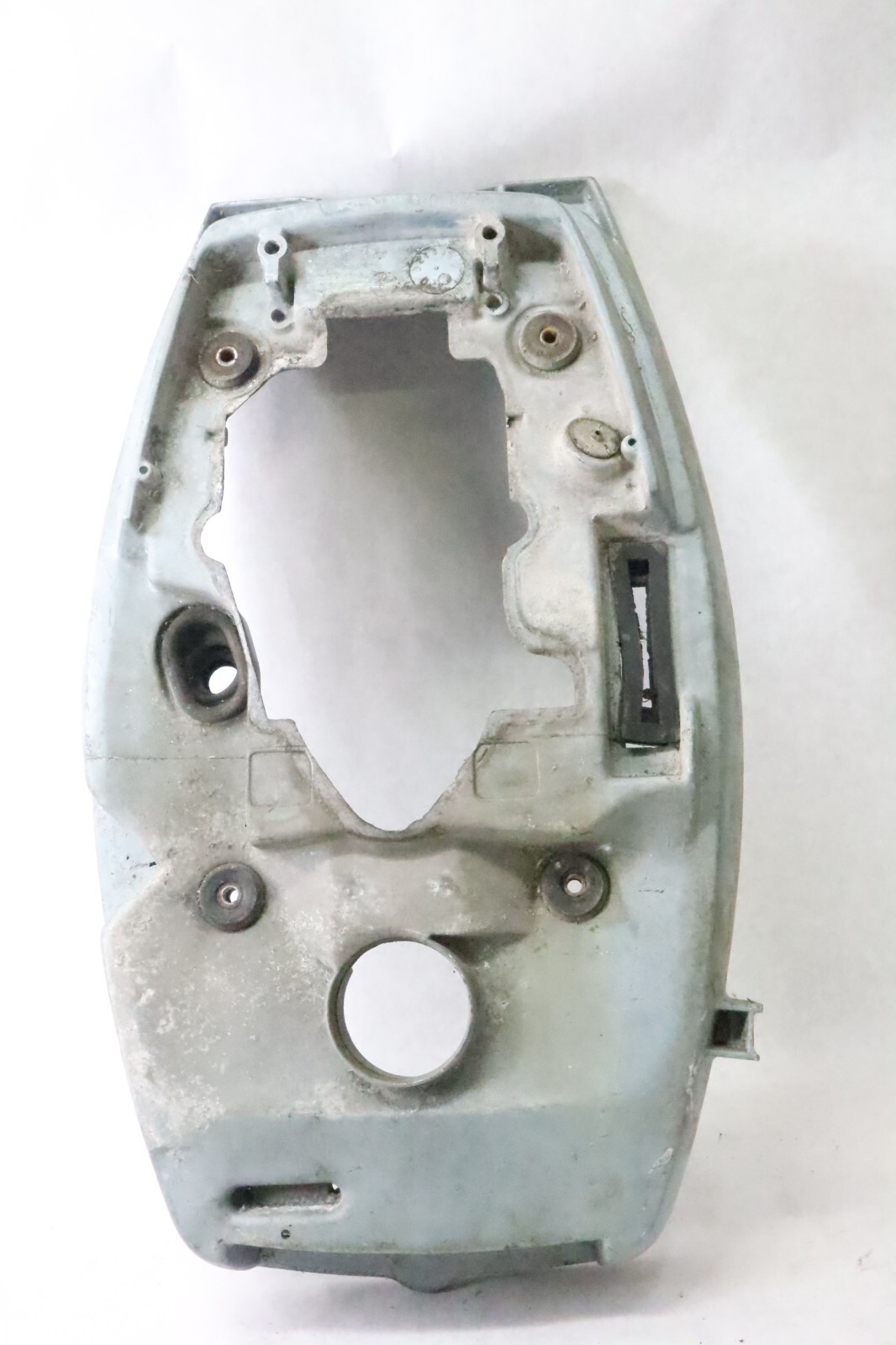327988 OMC Evinrude Johnson 20hp Outboard Lower Pan Cowling Shroud Housing - Image 8