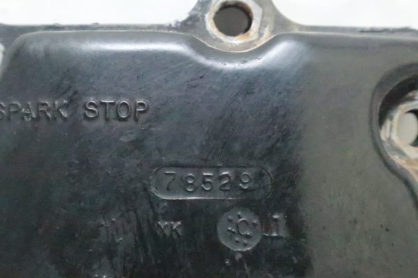 1980-1990 MERCURY 60HP 3-CYL EXHAUST MANIFOLD COVER 78529 69579 OUTBOARD  USED - Image 4