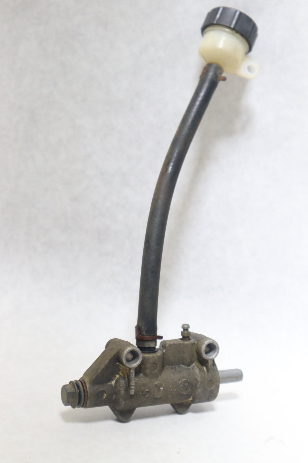 OEM 06-08 POLARIS HAWKEYE sportsman 300 REAR BRAKE MASTER CYLINDER # 2010258 - Image 6