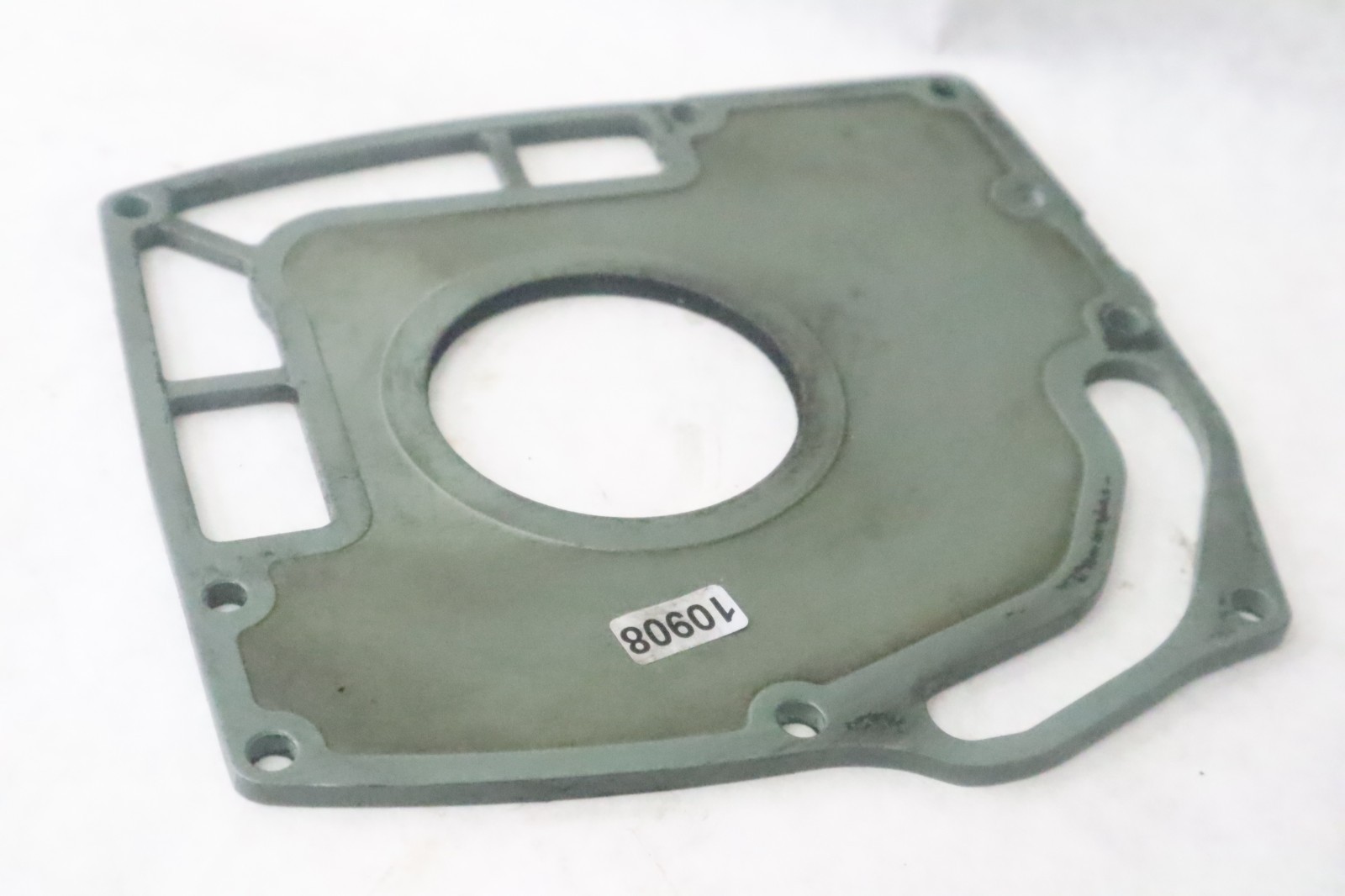 EXHAUST PLATE YAMAHA 75-115 HP 4 STROKE 67F-45181-00-5B - Image 4