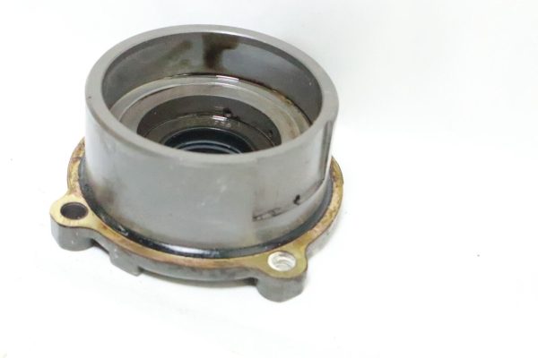 MERCURY LOWER END CAP 3CYL 50-60HP 6691A1 1144-6690  USED - Image 12