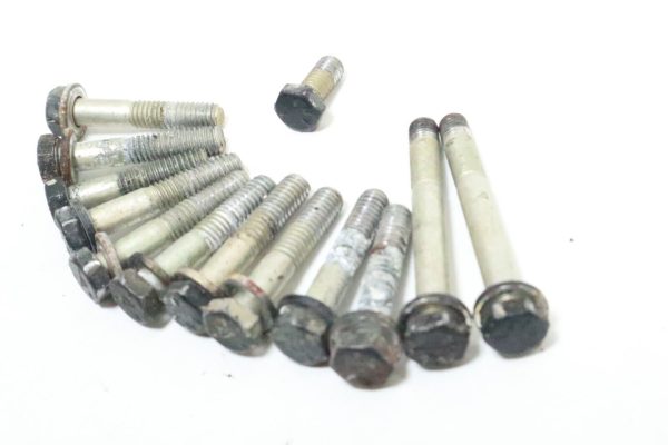 1978-1985Mercury 50 60  70 hp 2 stroke crankcase to cylinder block bolts USED - Image 4