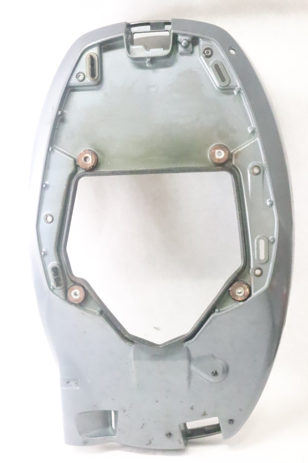 2003-2011 Yamaha 115 HP 4 Stroke Outboard Bottom Cowling Pan 68V-42710-01-8D OEM - Image 7