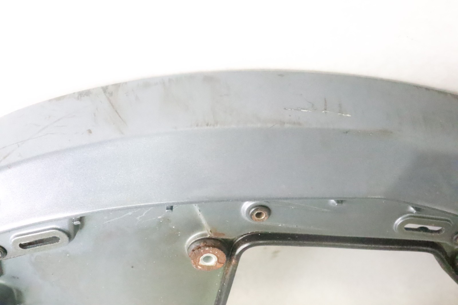 2003-2011 Yamaha 115 HP 4 Stroke Outboard Bottom Cowling Pan 68V-42710-01-8D OEM - Image 12