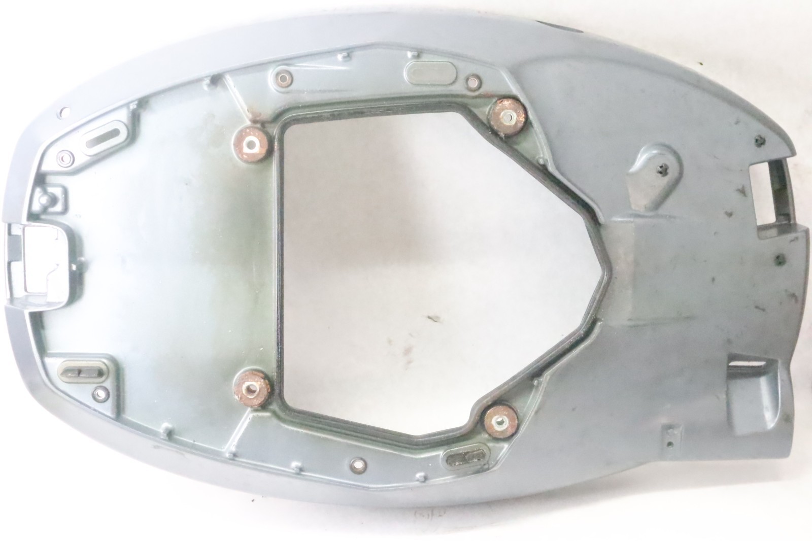 2003-2011 Yamaha 115 HP 4 Stroke Outboard Bottom Cowling Pan 68V-42710-01-8D OEM - Image 13