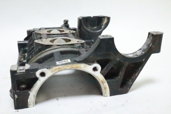 8362A4 6595A3 Mercury Mariner 1977-1990 Front Half Cylinder Block 50 60 70 HP  USED - Image 7