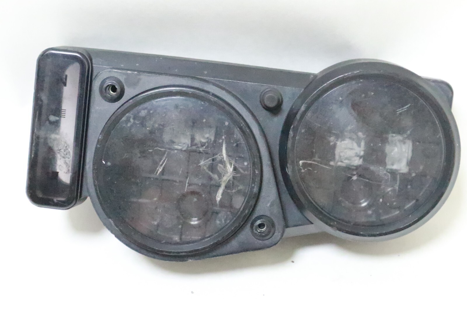 97 98 99 00 SUZUKI GSXR 600 SRAD SPEEDOMETER TACH GAUGES CLUSTER housing case