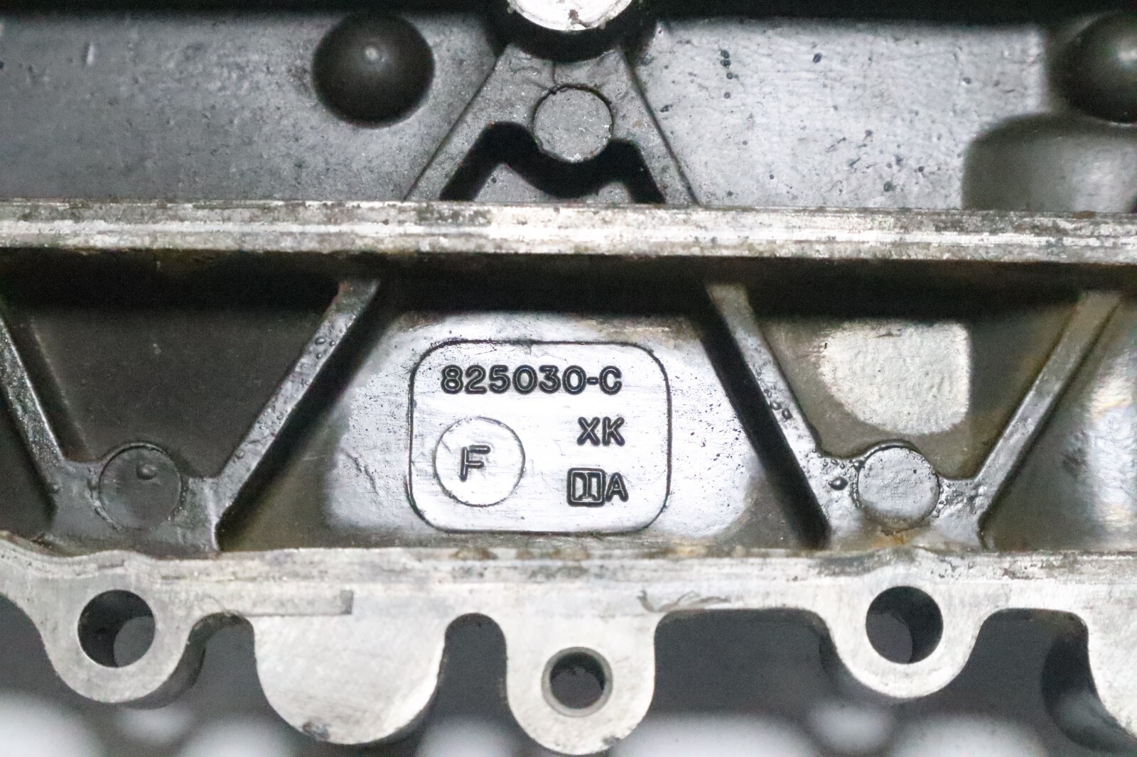 Mercury Yamaha 40 45 50 60 HP (4 STROKE) Mercury 825030A 1 COVER ASSY, Exhaust - Image 8