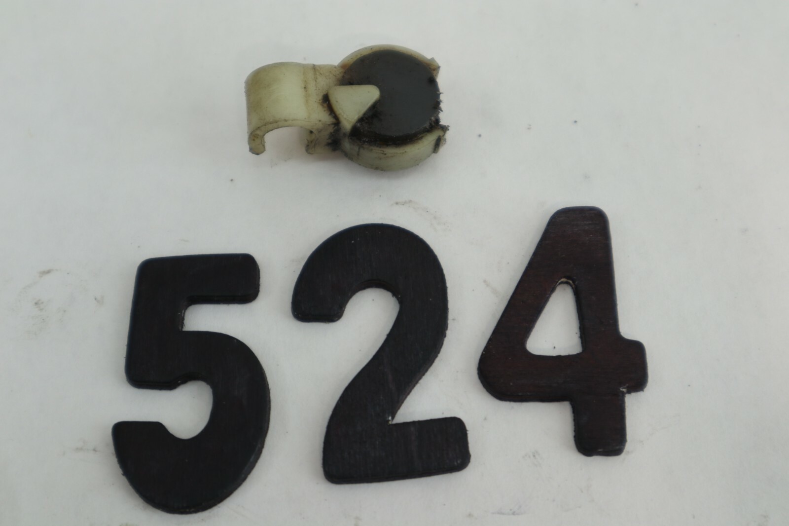 SUZUKI MARINE MAGNET SET 25230-94300 - Image 2