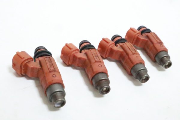 2005 SUZUKI DF115 90 100 115 140 HP, INJECTOR, FUEL 15710-65D00 RAIL 15750-90J00  USED qty 4 - Image 4