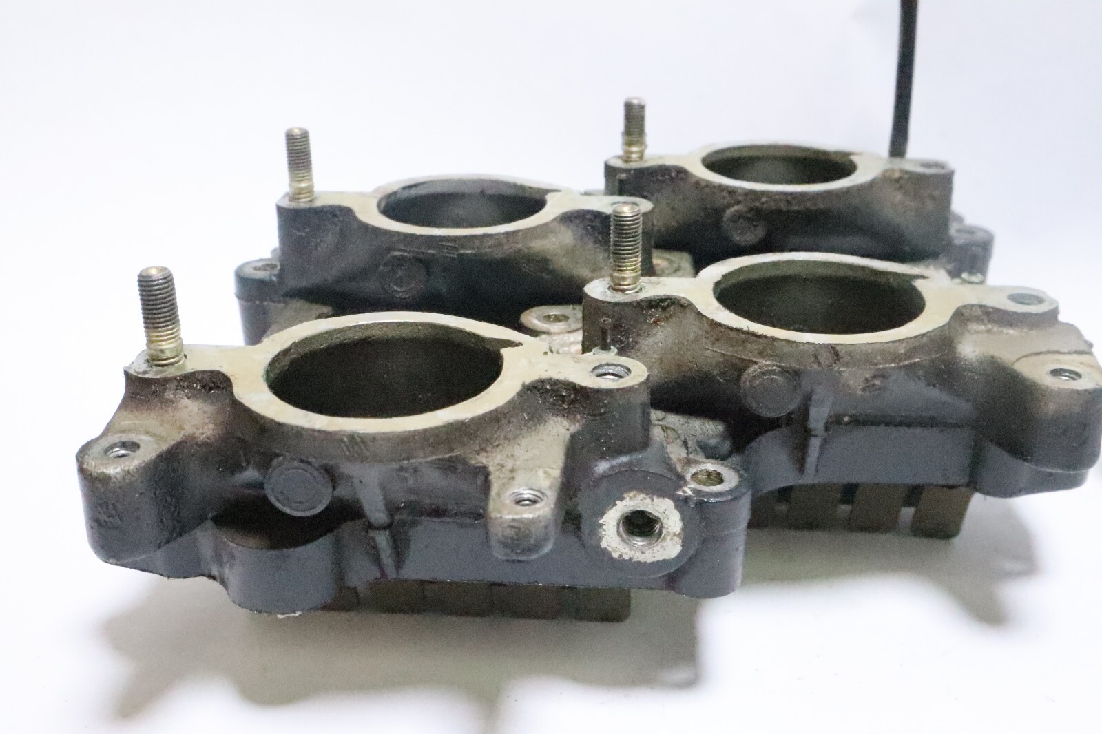 Johnson Evenrude OMC 200 225HP Reed Plate intake manifold 332243-3 Upper - Image 15