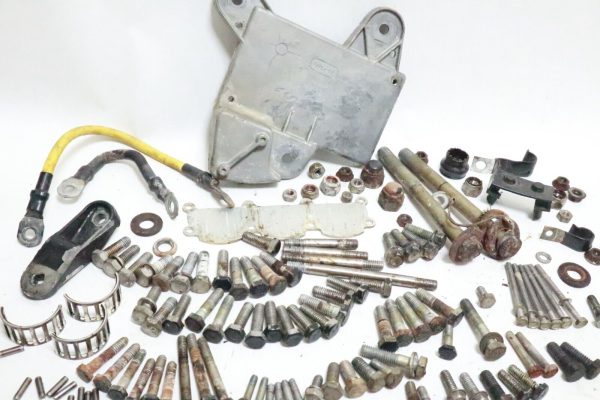 1979-1989 Mercury  50 60 70  hp  hardware mIXED HARDWARE BOLTS NUTS USED - Image 11