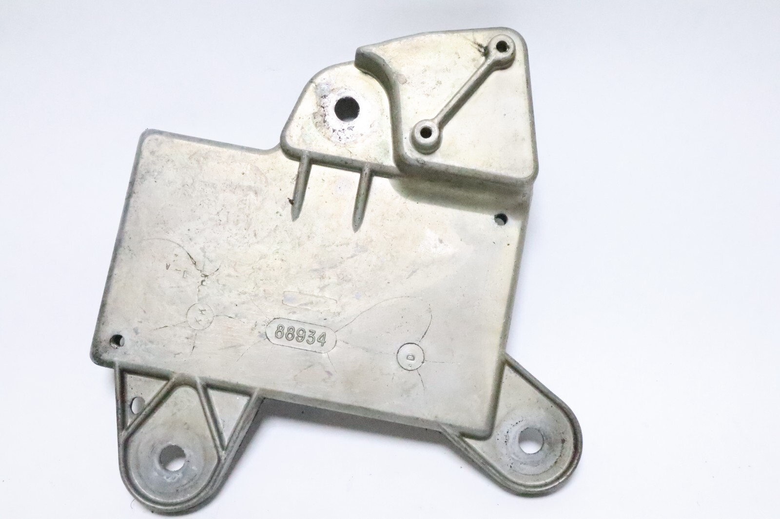 889351 C#88934 Mercury 1976-90 Switchbox Plate 50-70 HP - Image 2