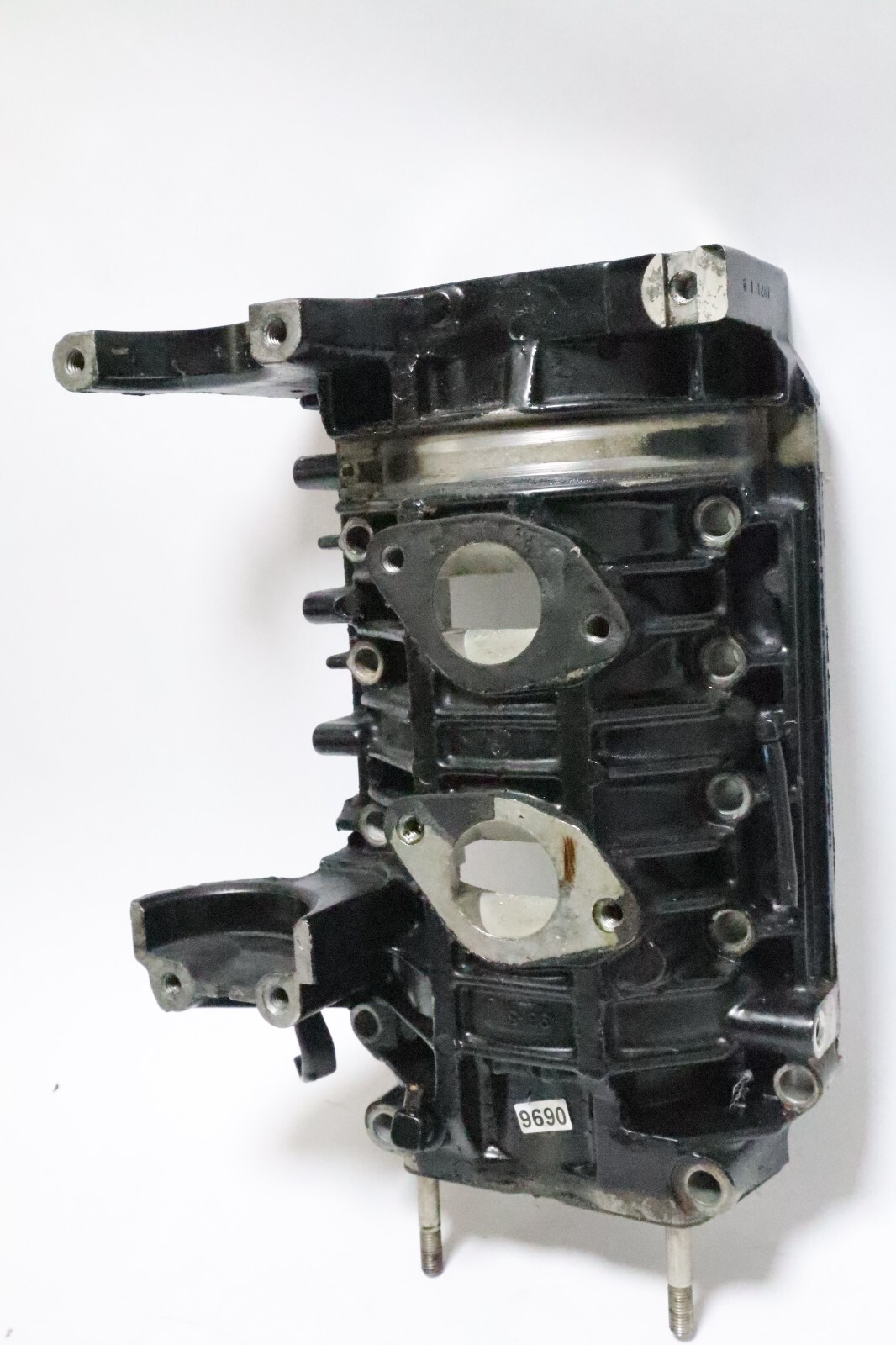 8362A4 6595A3 8362A11 Mercury 1977-1990 Front Half Cylinder Block 50 60 70 HP - Image 3