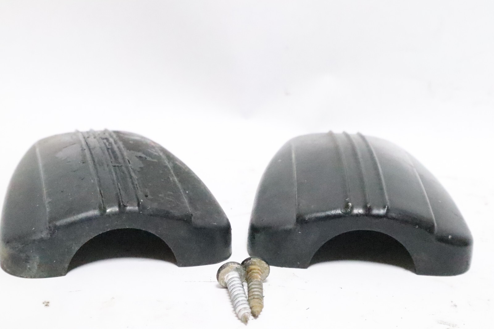 Mercury 30-115 hp lower exhaust cover pair 35474 - Image 5