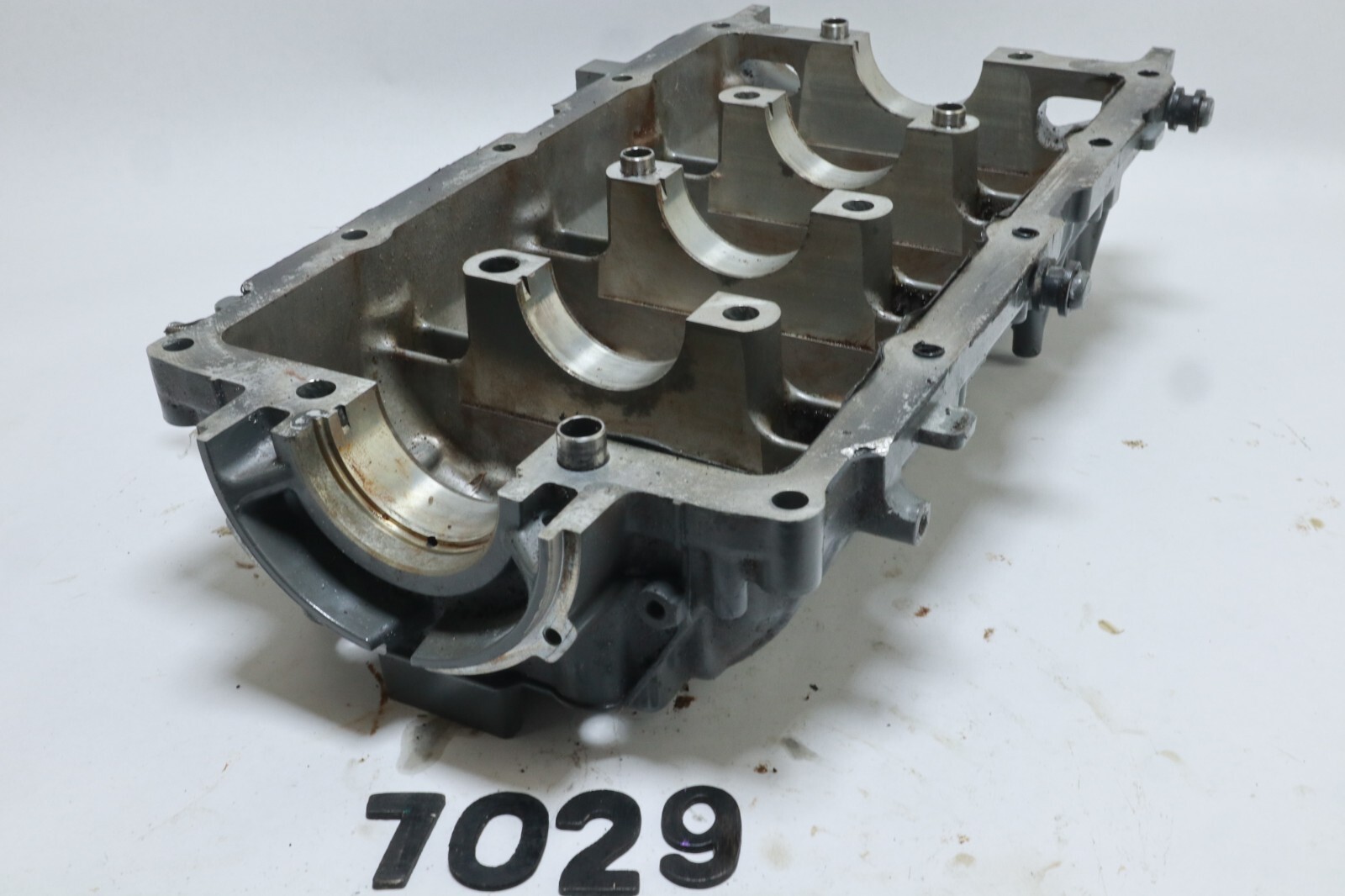 Suzuki Outboard 140 hp REAR CRANKCASE CRANK CASE 11300-92J00 - Image 3