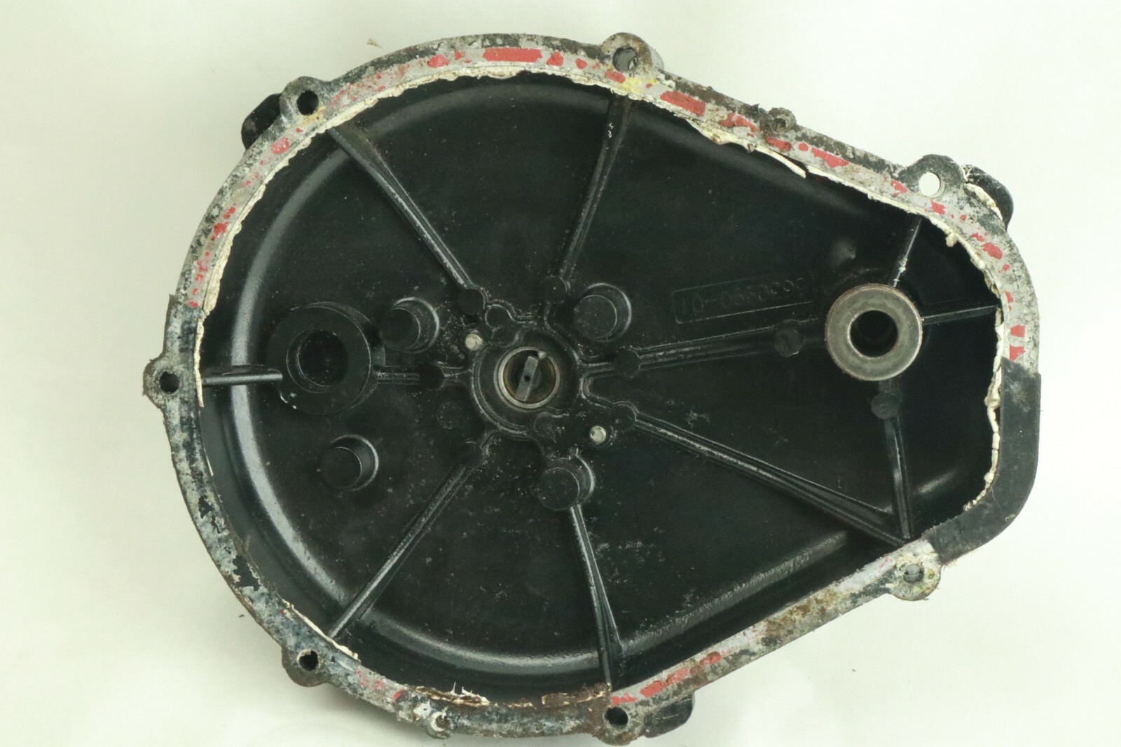 01 Polaris Octane virage 2002 Flywheel Cover oil pump 5630990-01 - Image 7