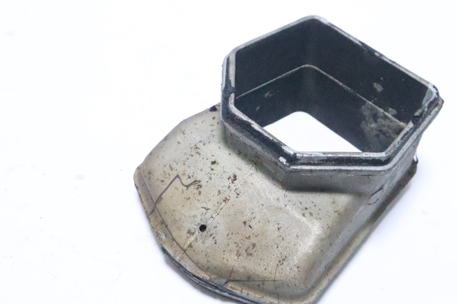Evinrude Johnson Outboard 85-140+ HP 1978-1989 Inner Exhaust Housing 320838 - Image 2