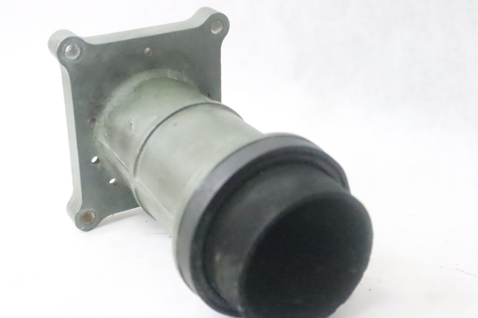 04-2008 Yamaha 75 90 115 HP 4 Stroke Outboard Exhaust Manifold 67F-41131-01-5B - Image 5