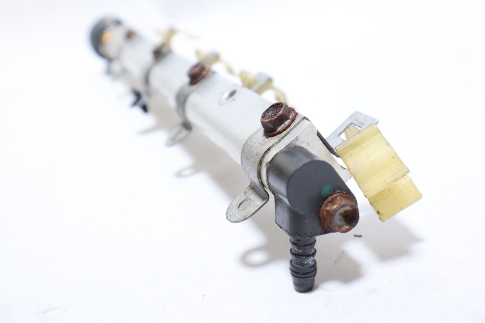 FUEL RAIL W/ regulator HONDA bf 115-150 HP OUTBOARD 16621-ZY6-000 - Image 13