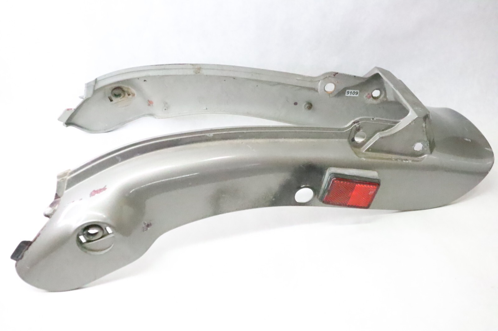 1983 83 Honda CX650C CX650 CX 650 Rear Fender 837A3-ME8-000ZB - Image 12