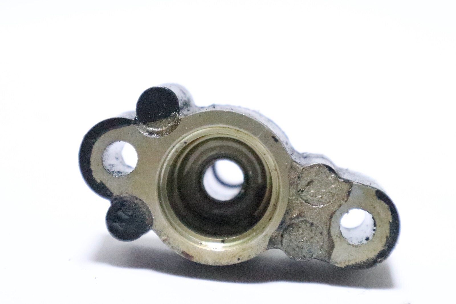 17335A3 Mercury Quicksilver Adaptor Assembly - Image 4