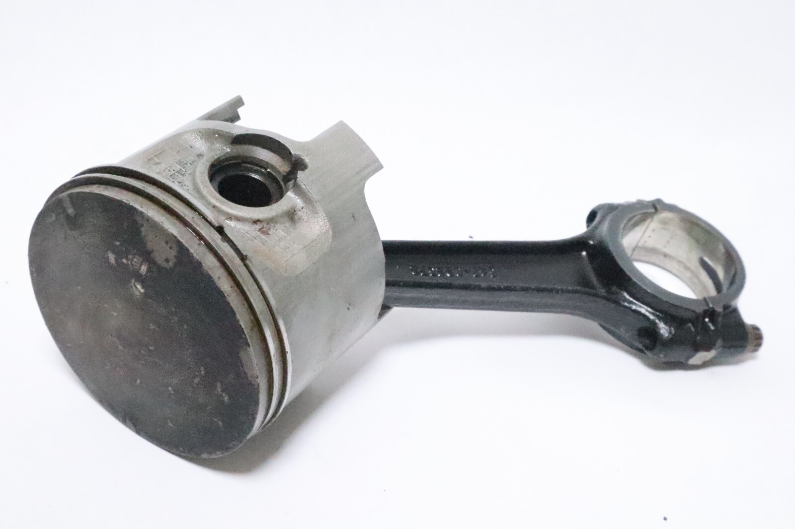 Mercury Mariner 225XL 225HP Outboard STBD Piston & Rod 822067A7 Standard