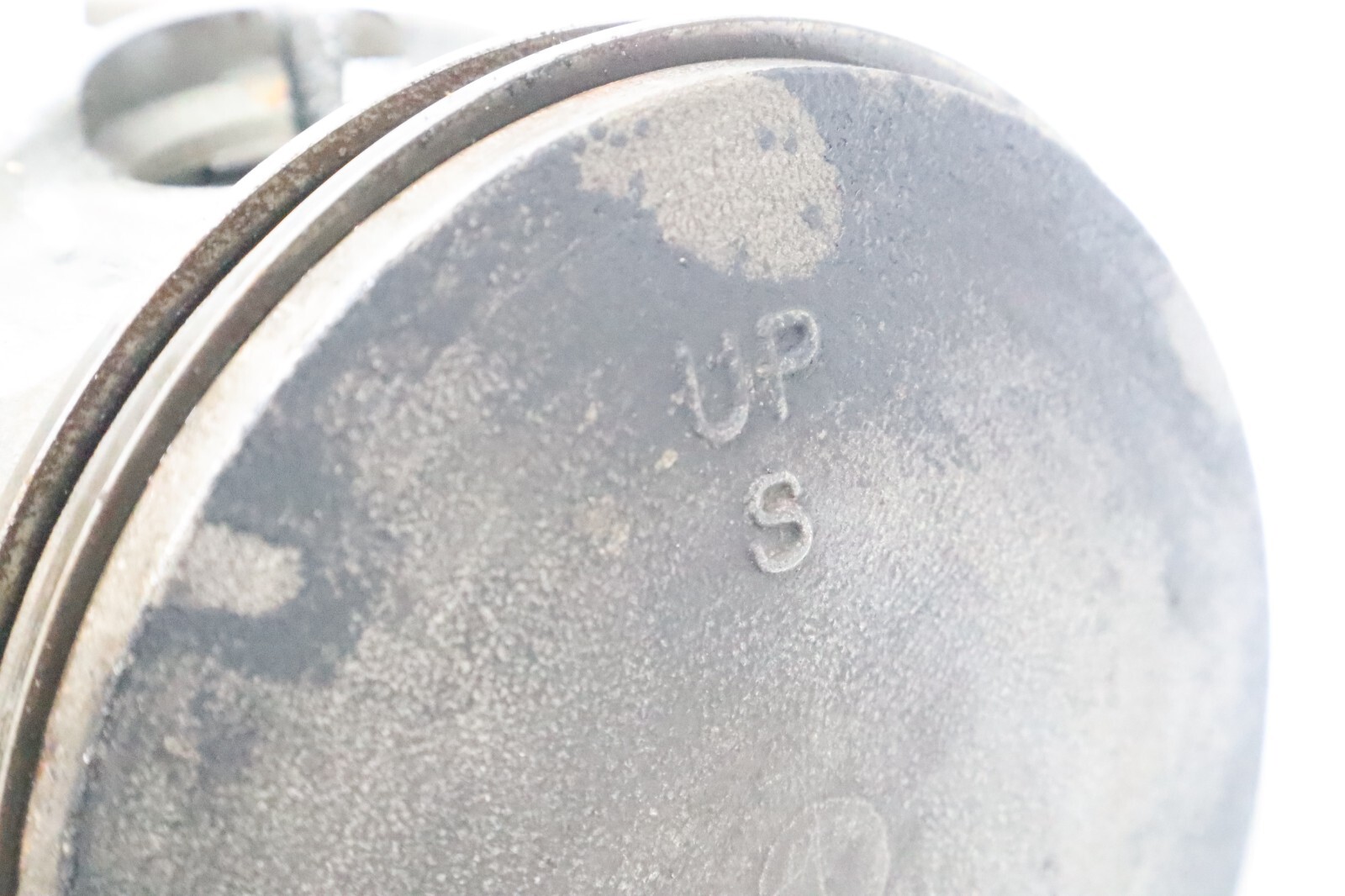 Mercury Mariner 225XL 225HP Outboard STBD Piston & Rod 822067A7 Standard - Image 7